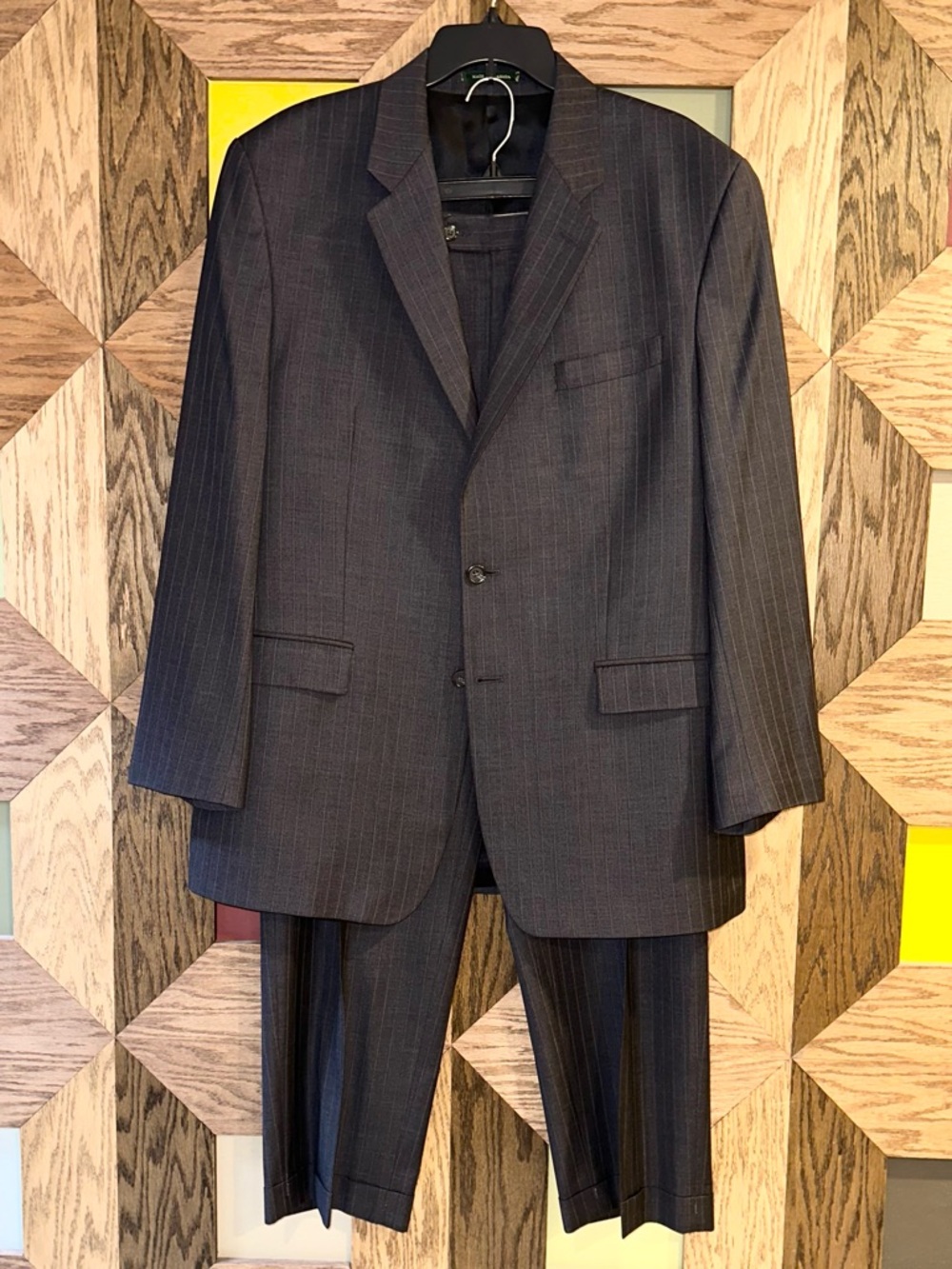Ralph Lauren LRL 2-Pc Suit Pure Wool Made in Canada Grey Striped 44L / 38x30